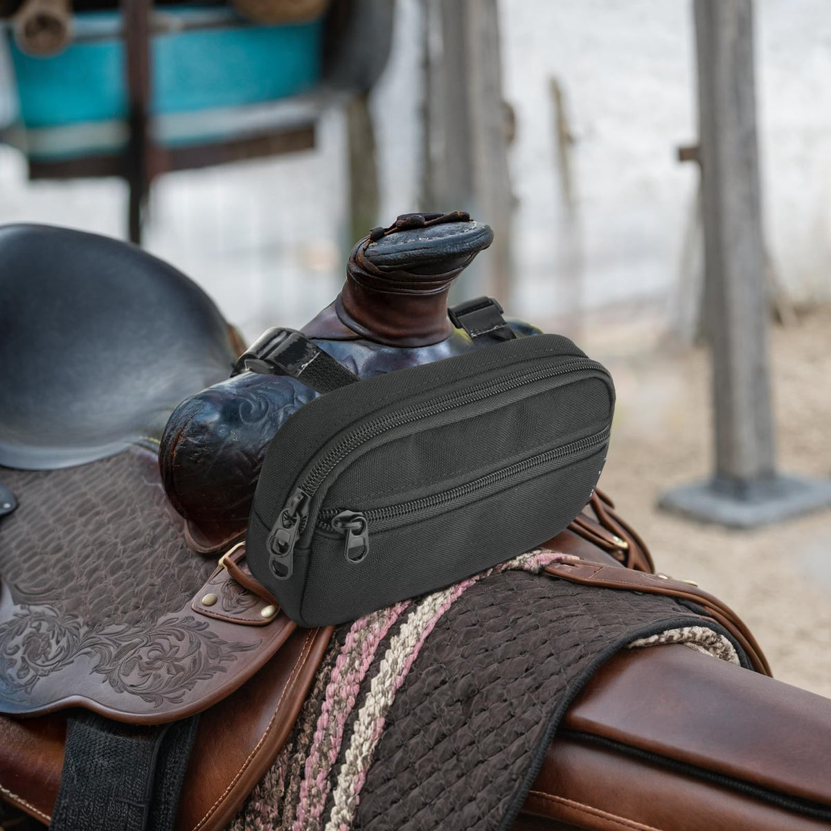 Horse Saddle Bag with Pommel Pocket and Cell Phone Holder X997