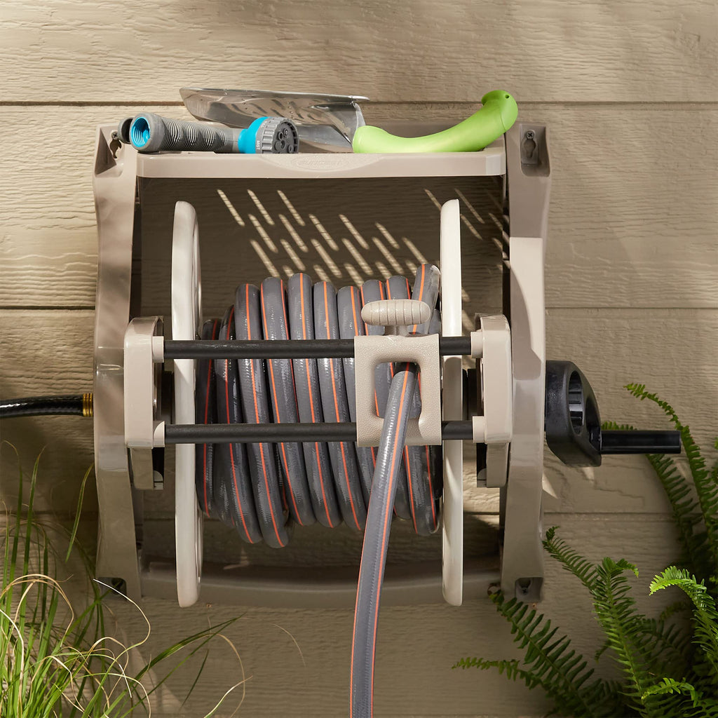 Wall-Mount Hose Reel with Storage Tray O947524